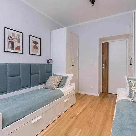 Cozy Corner By Cozyplace *