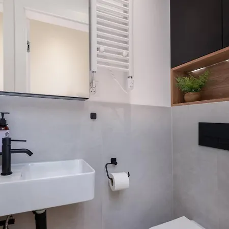 Cozy Corner By Cozyplace Apartment *