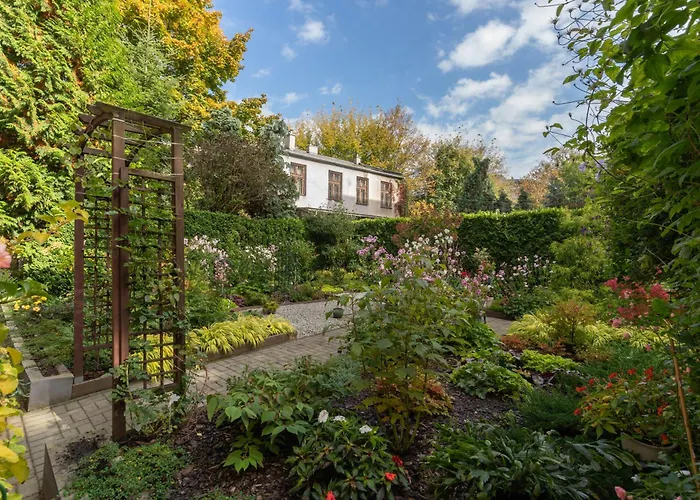 Cozy Corner By Cozyplace *